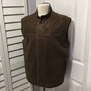 Leather vest Danier